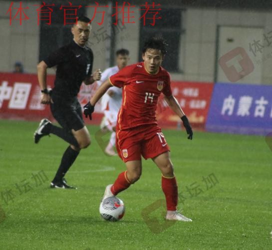 呼和浩特U-16四国赛 | 梁仕宇万项破门 中国2比2战平越南 呼和浩特U-16四国赛 | 梁仕宇万项破门 中国2比2战平越南